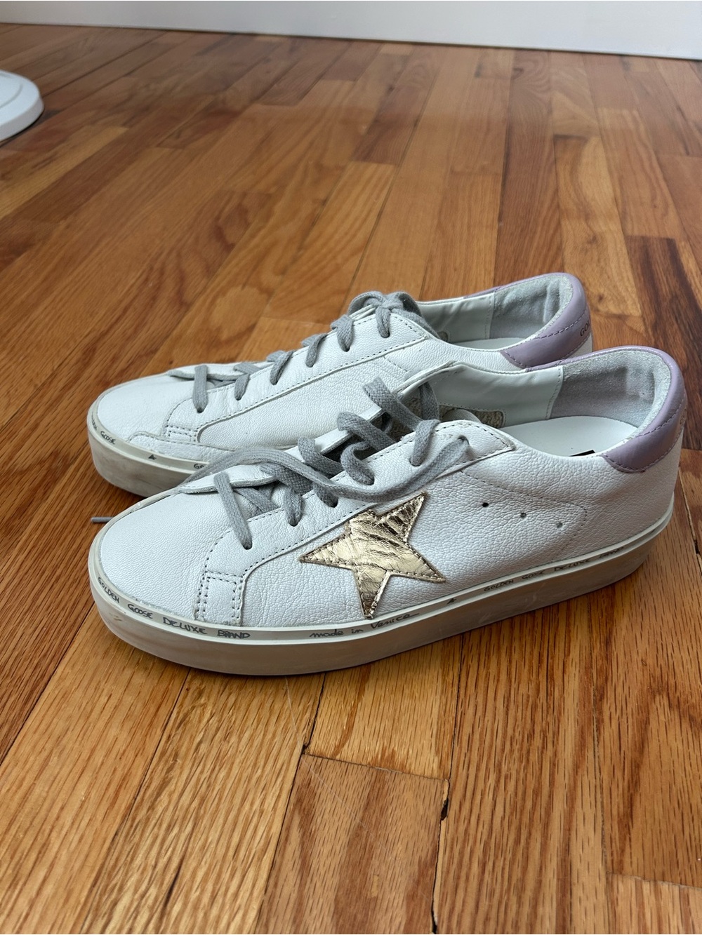 Golden goose White Leather Sneakers with Gold Star Accent